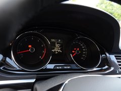 2017款 230TSI 自动豪华型