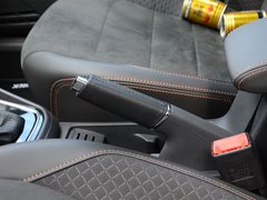 2017款 230TSI 自动豪华型