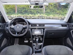 2017款 230TSI 自动豪华型