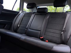 2017款 230TSI 自动豪华型