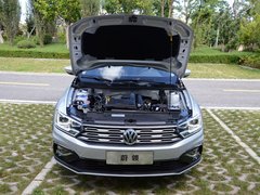 2017款 230TSI 自动豪华型