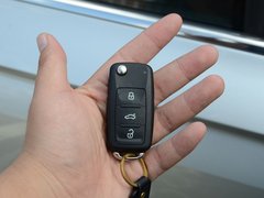 2017款 230TSI 自动豪华型