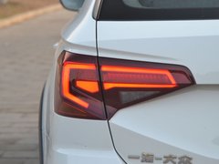 2017款 230TSI 自动豪华型