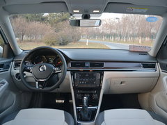 2017款 230TSI 自动豪华型