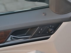 2017款 230TSI 自动豪华型