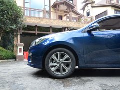 2017款 三厢 1.6L AT Premium