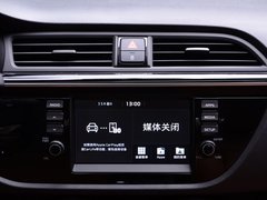 2017款 三厢 1.6L AT Premium