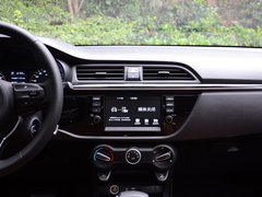 2017款 三厢 1.6L AT Premium