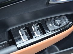 2017款 三厢 1.6L AT Premium