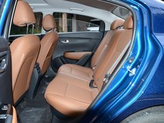 2017款 三厢 1.6L AT Premium