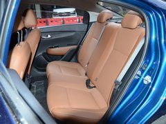 2017款 三厢 1.6L AT Premium