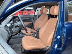 2017款 三厢 1.6L AT Premium