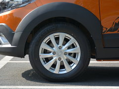 2017款 1.5L 尊贵型