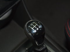 2017款 1.5L 尊贵型