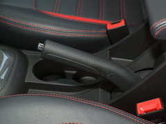 2017款 1.5L 尊贵型