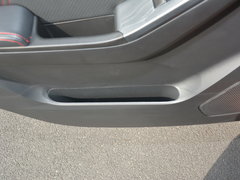 2017款 1.5L 尊贵型