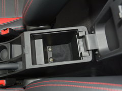 2017款 1.5L 豪华型