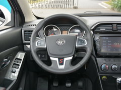 2017款 1.5L 豪华型