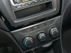 2017款 1.5L 舒适型