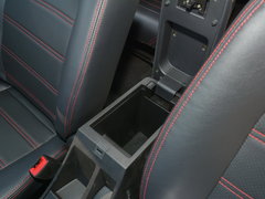 2017款 1.5L 舒适型