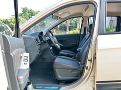 2017款 1.5L 舒适型