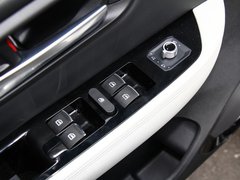 2017款 红标 1.5T 自动精英型