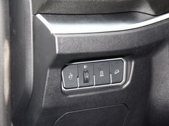 2017款 红标 1.5T 自动精英型