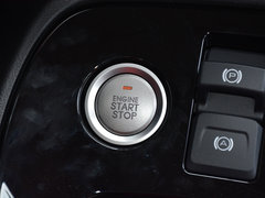 2017款 红标 1.5T 自动精英型
