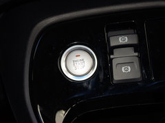 2017款 红标 1.5T 手动精英型