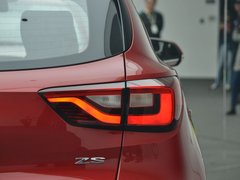 2017款 1.5L 自动尊享互联网版