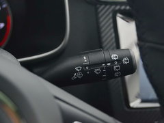 2017款 1.5L 自动尊享互联网版