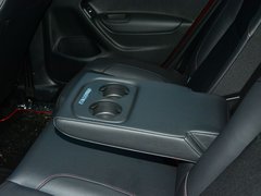 2017款 230THP 自动先锋型