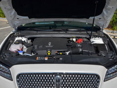 2017款 3.0T 四驱总统版
