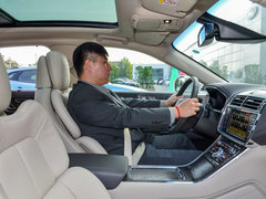 2017款 3.0T 四驱总统版