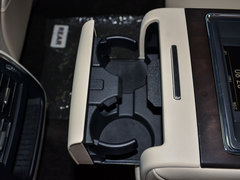 2017款 3.0T 四驱总统版