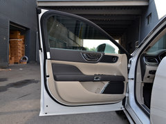 2017款 3.0T 四驱总统版