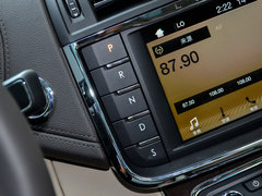 2017款 3.0T 四驱总统版