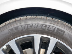 2017款 3.0T 四驱总统版