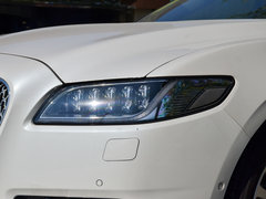 2017款 3.0T 四驱总统版
