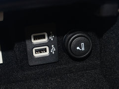 2017款 3.0T 四驱总统版