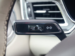 2017款 3.0T 四驱总统版