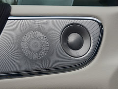 2017款 3.0T 四驱总统版