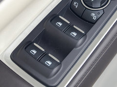 2017款 3.0T 四驱总统版