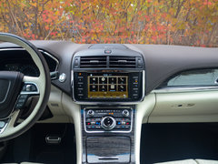 2017款 3.0T 四驱总统版
