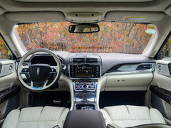 2017款 3.0T 四驱总统版
