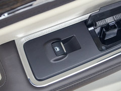 2017款 3.0T 四驱总统版