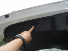 2017款 红标H7 2.0T 自动尊贵型