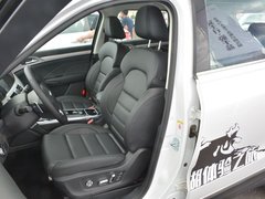 2017款 红标H7 2.0T 自动尊贵型