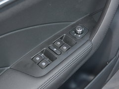 2017款 蓝标H7L 2.0T 自动豪华型