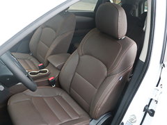 2017款 2.0L 手动尊贵型